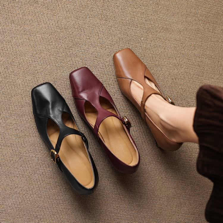 Veyla スクエアトゥ 本革ヒールパンプス