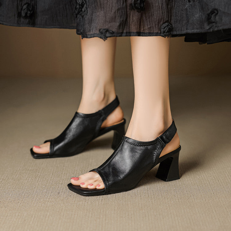 Velra 本革スリングバックヒール