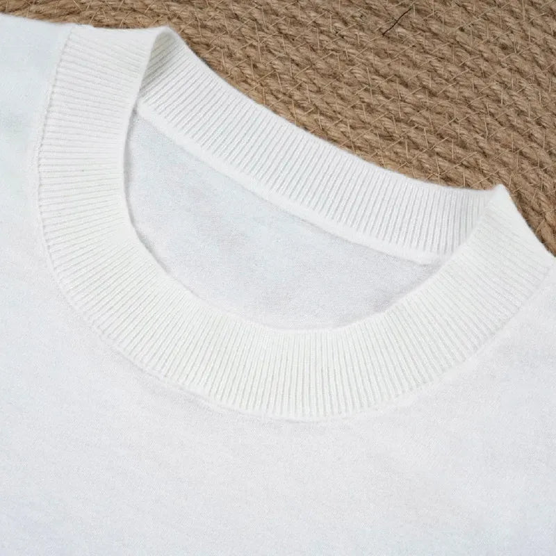 SORAIRO 夏の軽やかシリーズ｜お腹まわりを自然にカバーする なめらか半袖ニットTシャツ
